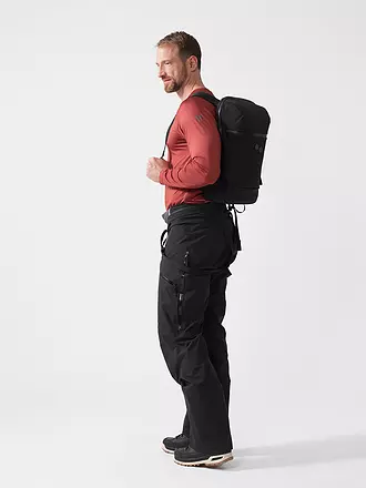 PINQPONQ | Rucksack Kontor Solid 16L | schwarz