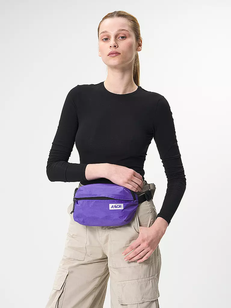 AEVOR | Bauchtasche Hip Bag | schwarz