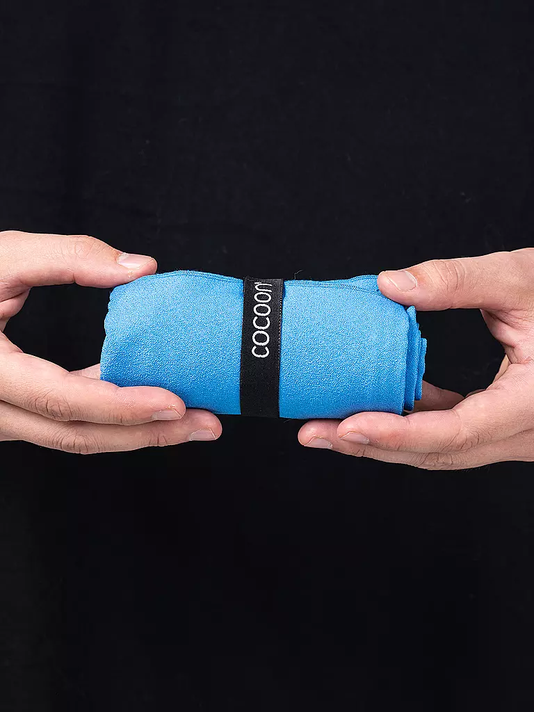 COCOON | Reisehandtuch Microfiber Towel Hyperlight S 60x30 | blau