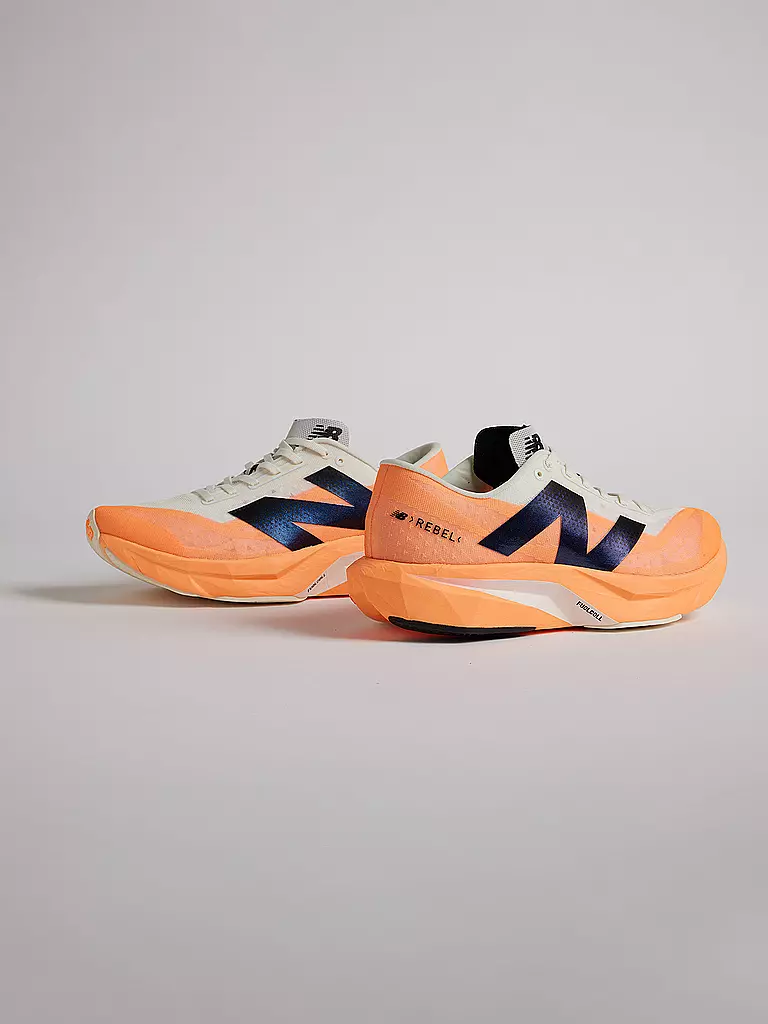 NEW BALANCE | Herren Wettkampfschuhe FuelCell Rebel v4 | orange