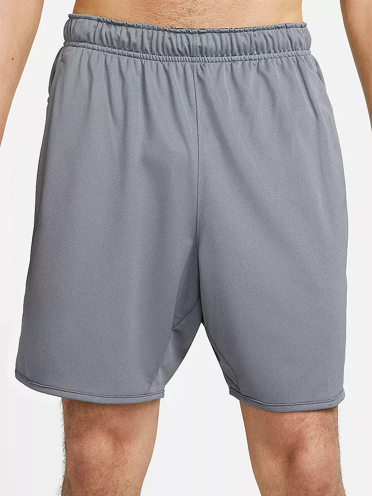 NIKE | Herren Fitnessshort Dri-FIT Totality | hellgrau