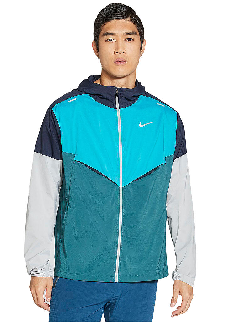 nike windrunner s