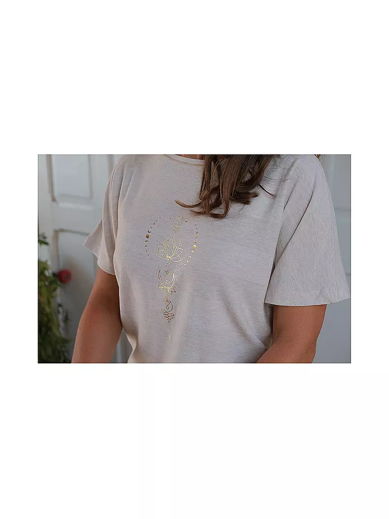 THE SPIRIT OF OM | Damen Yogashirt Gold | creme